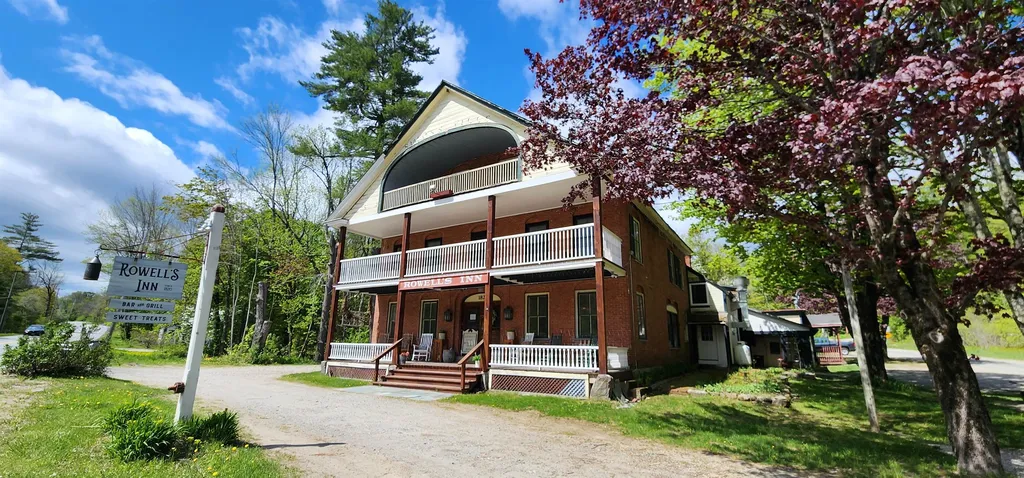 Simons Inn
